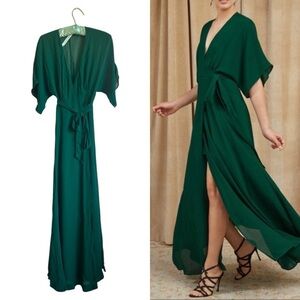 NWOT Reformation Winslow Dress in Evergreen